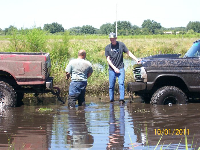 2011-Oct-01 HGR4X4 Cookout 043